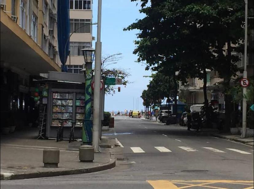 Ap 300m Da Praia E Metro Copacabana Apartment