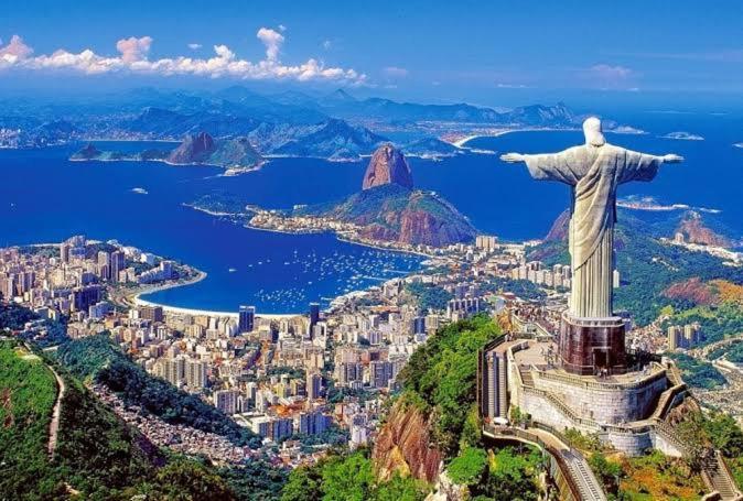 Ap 300m Da Praia E Metro Copacabana Rio de Janeiro